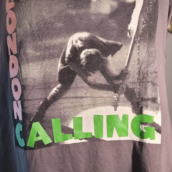 Vintage The Clash- London Calling Tshirt - Picture 6 of 7